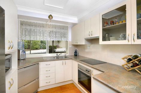 Property photo of 2 Tilba Place Yarrawarrah NSW 2233
