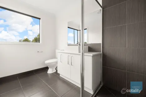 Property photo of 59 Keynes Circuit Fraser Rise VIC 3336