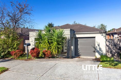 32 Kimberley Gr, Pakenham, VIC 3810