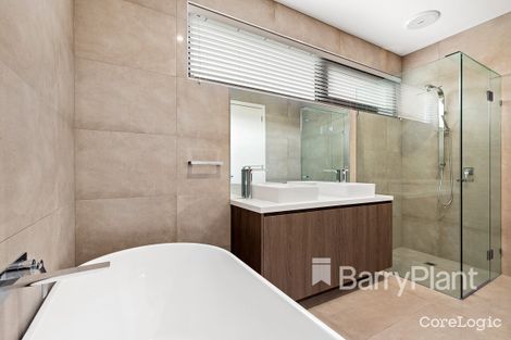 Property photo of 2/39 Dromana Parade Safety Beach VIC 3936