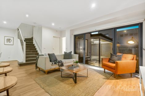 Property photo of 23 Angeline Way Craigieburn VIC 3064
