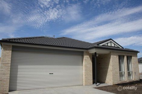 Property photo of 12/142 Toomuc Valley Road Pakenham VIC 3810