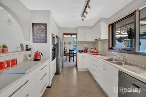 Property photo of 5 Vista Drive Melton VIC 3337