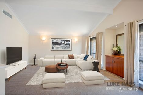 Property photo of 7 Guinivere Way Camillo WA 6111