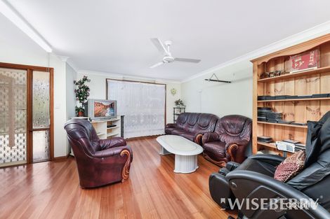 Property photo of 3/5 Jacquinot Place Glenfield NSW 2167