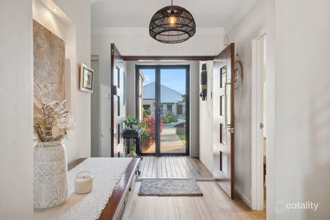 Property photo of 49 Sandpiper Island Retreat Wannanup WA 6210