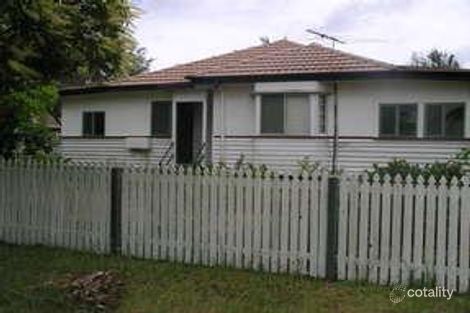 17 Belvedere St, Clontarf, QLD 4019