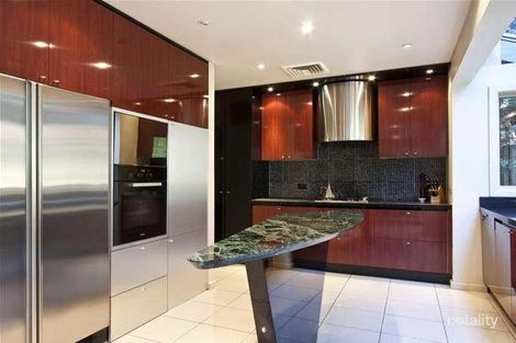 Property photo of 16 Strawberry Road Casula NSW 2170