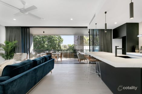 Property photo of 4/55 Oxlade Drive New Farm QLD 4005