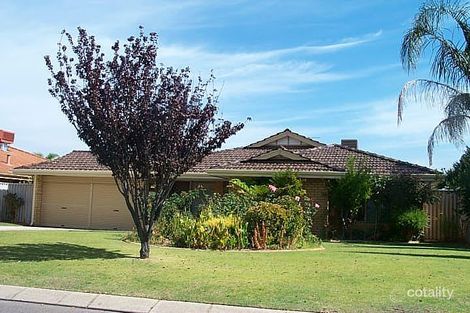 Property photo of 10 Clarendon Court Thornlie WA 6108