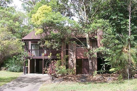 19 Cassandra St, Chapel Hill, QLD 4069