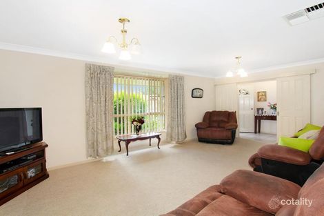Property photo of 1 Camira Crescent Hillvue NSW 2340