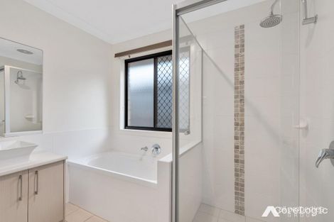 Property photo of 2/2 Sam Place Thornlands QLD 4164