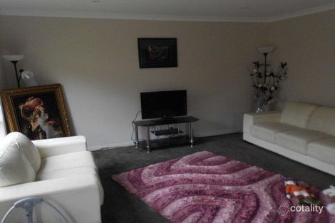 Property photo of 11 Muller Court Mount Clear VIC 3350
