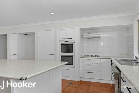 Property photo of 31 Twilight Circuit Ridgewood WA 6030
