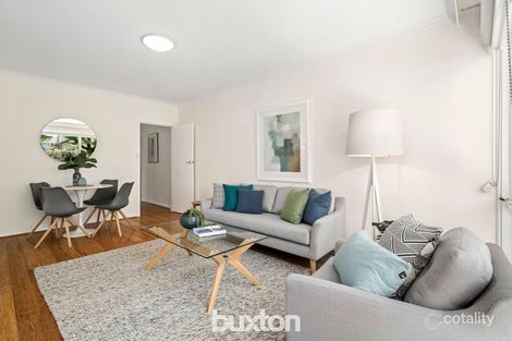 Property photo of 2/33 St Georges Road Elsternwick VIC 3185