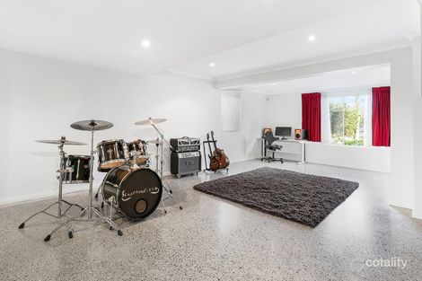Property photo of 22 St Helens Avenue Mount Kuring-Gai NSW 2080