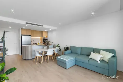 Property photo of 808/180 Marine Parade Labrador QLD 4215