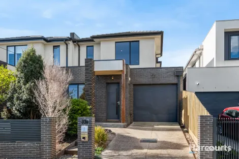 33B VASEY ST, BENTLEIGH EAST, VIC 3165
