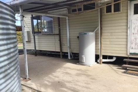 Property photo of 21 Hein Court Regency Downs QLD 4341