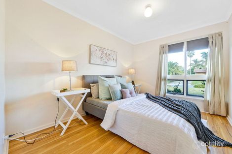 Property photo of 11 Greengate Grove Hackham SA 5163