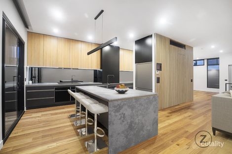 Property photo of 21A Relowe Crescent Balwyn VIC 3103