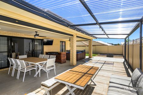 Property photo of 17 Cockatoo Way Dawesville WA 6211