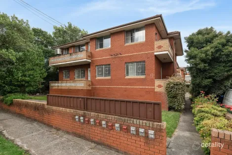 2/9 MATTHEWS ST, PUNCHBOWL, NSW 2196