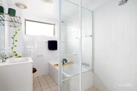 Property photo of 8/51 Howard Avenue Dee Why NSW 2099