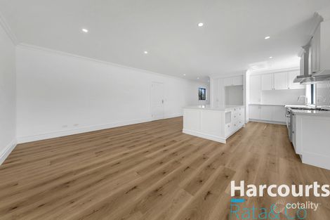 Property photo of 2/16 Lanark Street Epping VIC 3076