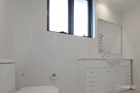 Property photo of 40/24-28 College Crescent Hornsby NSW 2077
