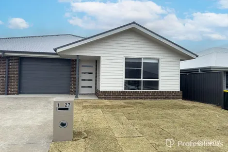 27 Wattle St, Kootingal, NSW 2352