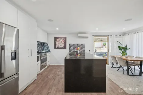 6 WELBOURN RD, SWAN VIEW, WA 6056