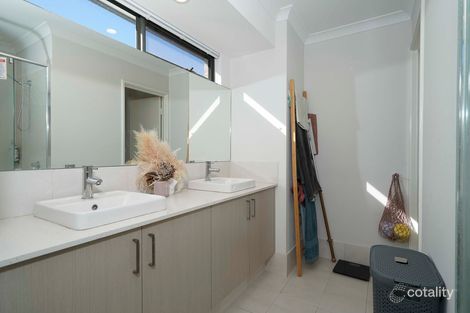 Property photo of 5 Lockhart Crescent South Guildford WA 6055