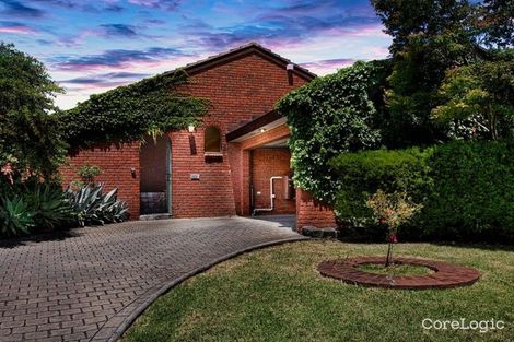 Property photo of 18 Cocoparra Crescent Taylors Lakes VIC 3038