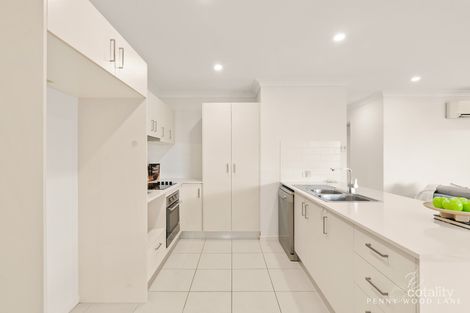 Property photo of 1/53 Westaway Crescent Andergrove QLD 4740