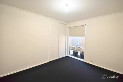 Property photo of 9 Berridale Court Hampton Park VIC 3976