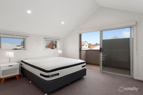 Property photo of 4 Avoca Place Geelong VIC 3220