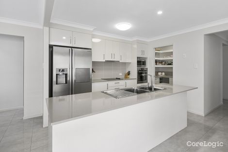 Property photo of 19 Radunz Place Birkdale QLD 4159