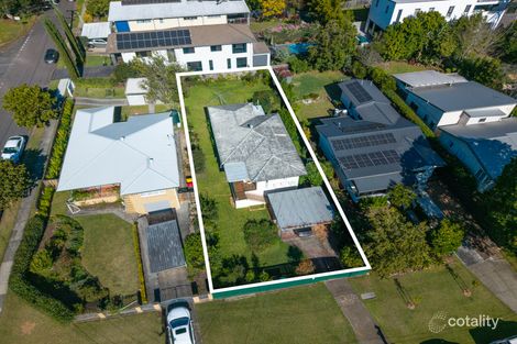 Property photo of 9 Silverstone Street Holland Park West QLD 4121