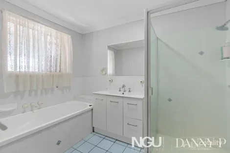 Property photo of 35 Jupiter Street Wulkuraka QLD 4305