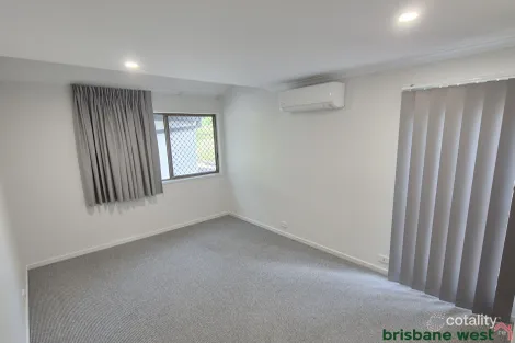 Property photo of 127 Chapel Hill Road Chapel Hill QLD 4069