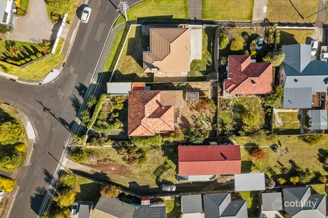 Property photo of 38 Loatta Road Lindisfarne TAS 7015