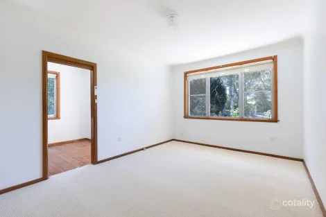 Property photo of 71 Paterson Road Springwood NSW 2777