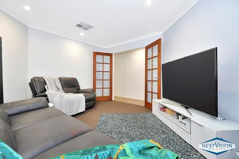 Property photo of 27 Hybanthus Loop Beeliar WA 6164