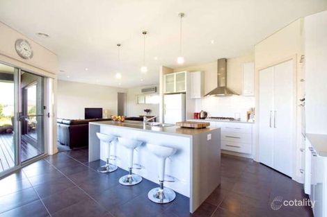 Property photo of 2 Nicholson Place Traralgon VIC 3844