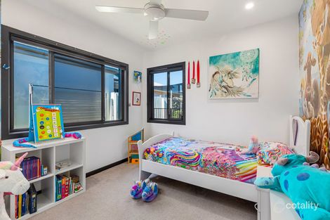 Property photo of 13 Grebe Crescent Bli Bli QLD 4560