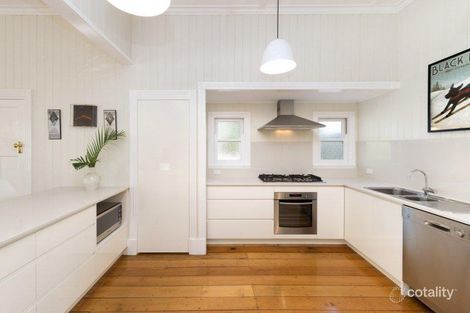 Property photo of 4 Dorothy Street Camp Hill QLD 4152