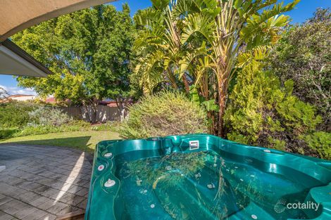 Property photo of 4 Quincy Loop Iluka WA 6028