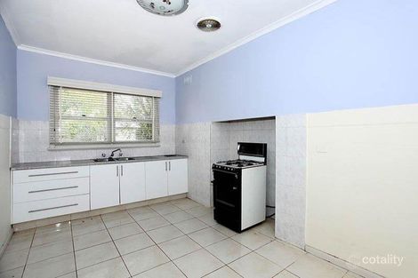 Property photo of 28 Helene Street Ardeer VIC 3022